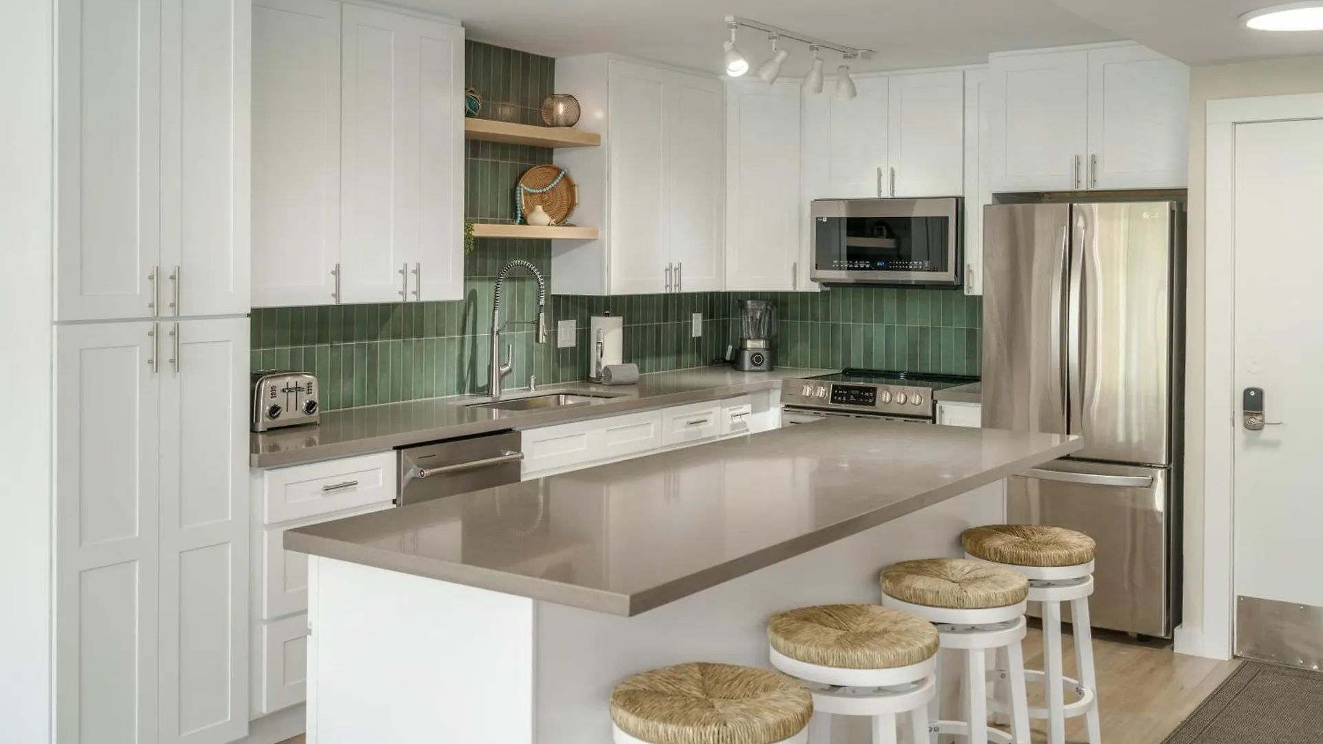 Apartment B-204 Haleakala Shores Wailea  United States